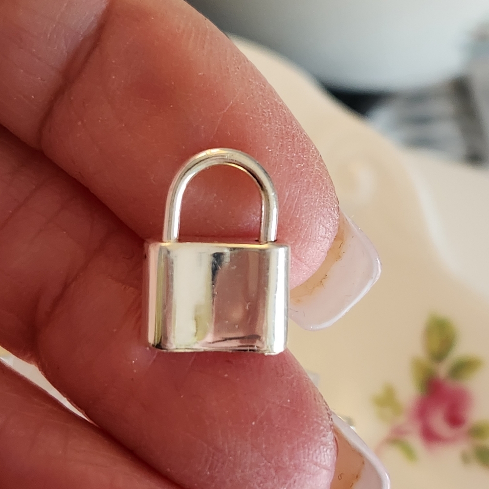 925 sterling Silver padlock pendant